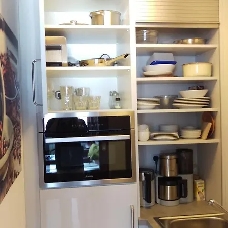 Ferienhaus 아파트 슈룩흐제