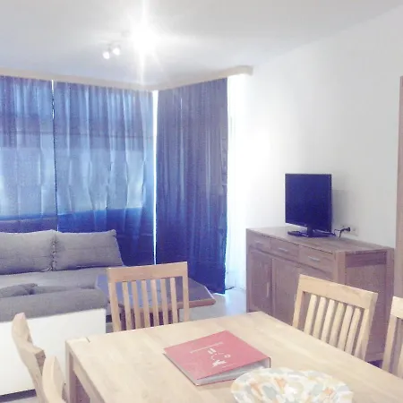Ferienhaus 아파트 *
