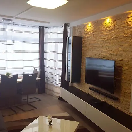 아파트 Ferienhaus 슈룩흐제