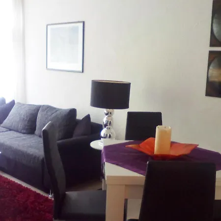 Ferienhaus 아파트 *